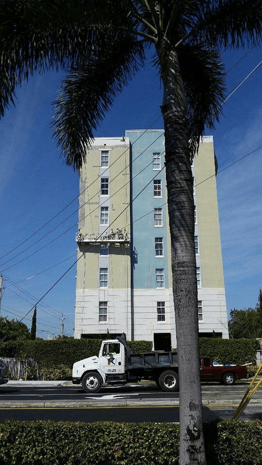 Camp Wisdom Shopping Center